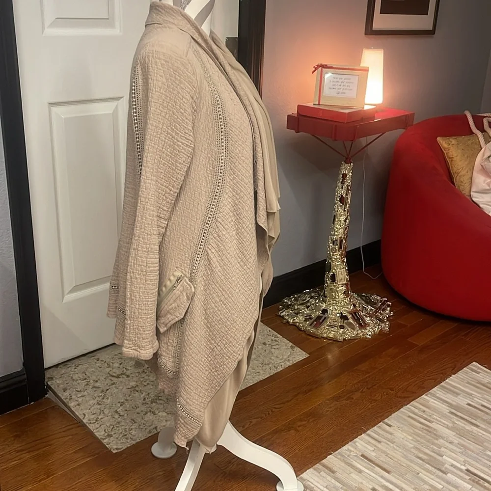 Michael Farrell top - Picture 2 of 5